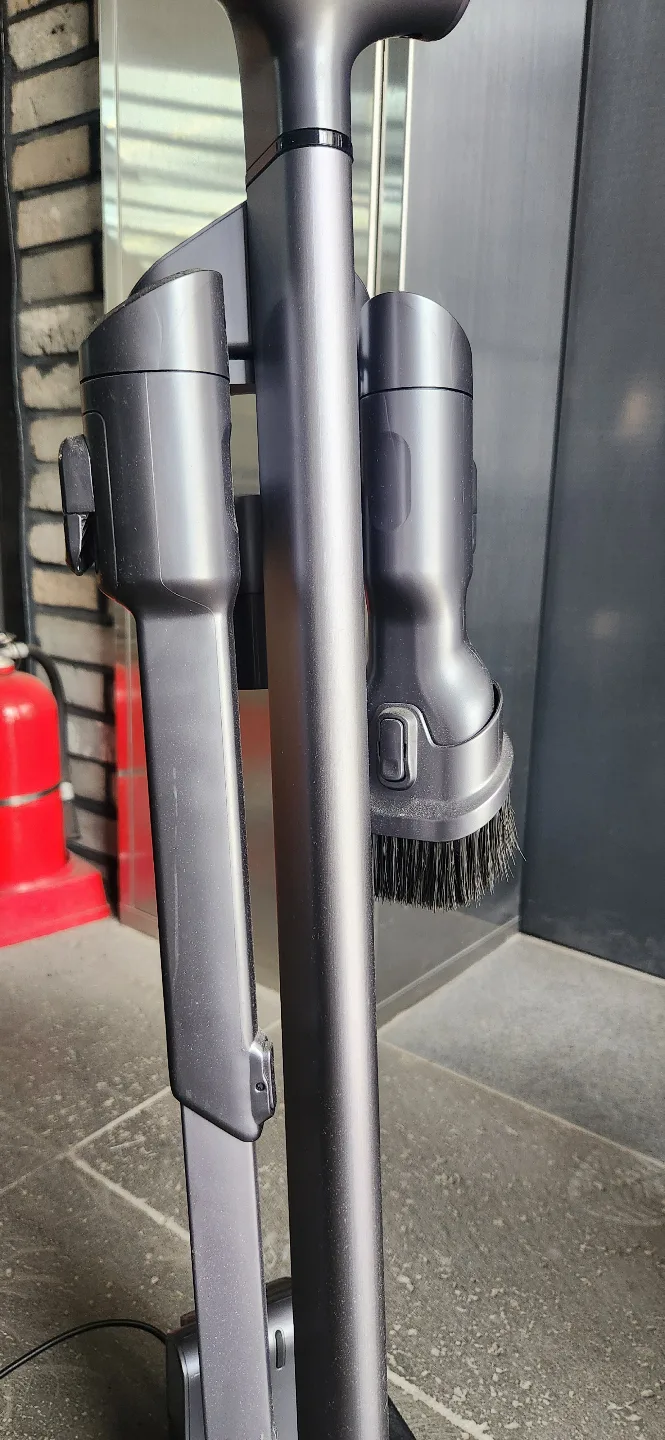 삼성 무선 청소기 제트 VS20T9278S7 청정스테이션 모델명 VCA-SAE90A 세트 판매합니다.