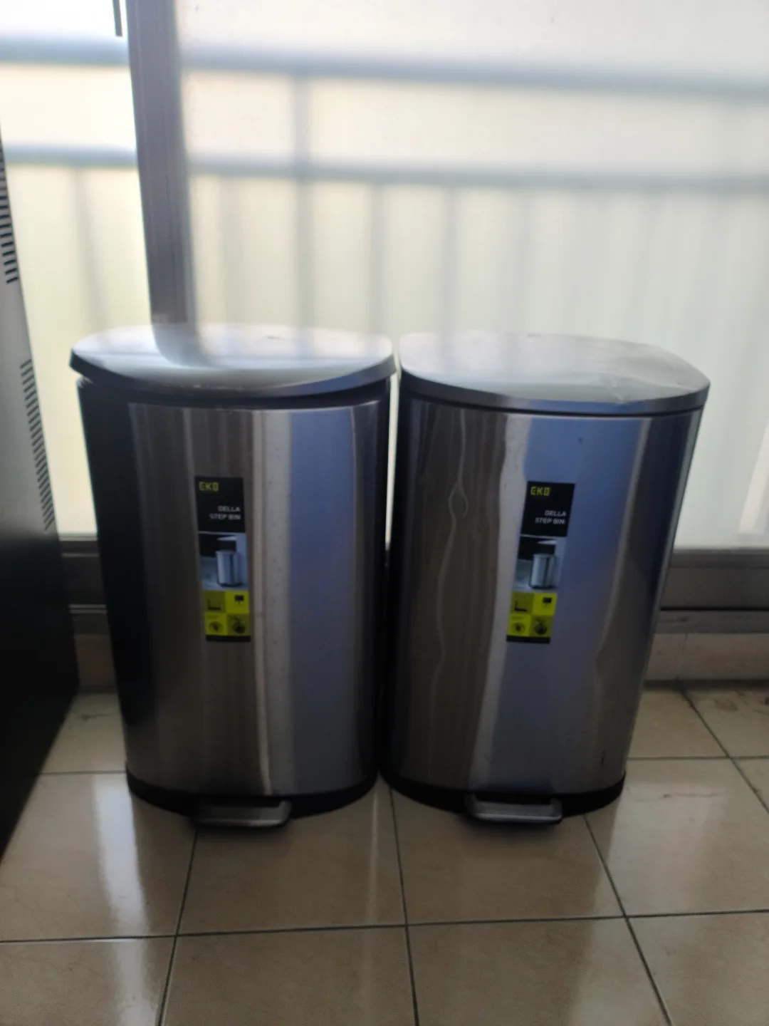 매장용 사무용 자동페달 스텐레스 쓰레기통 50리터 중고판매