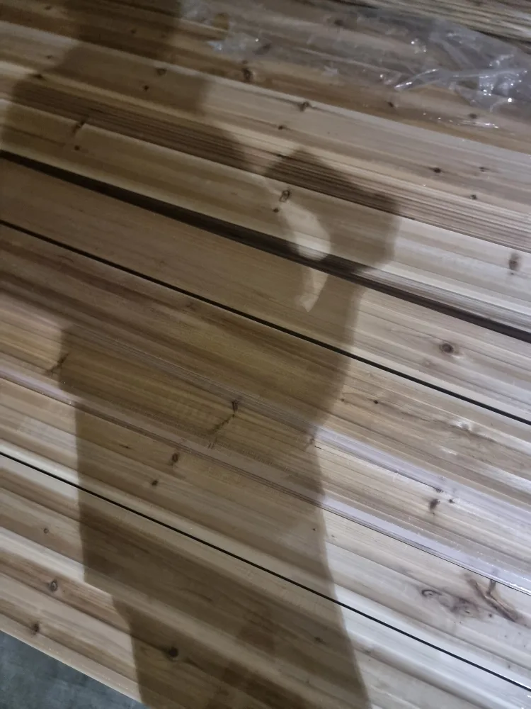 실내 마감 원목 루바 / 야외 데크 목재