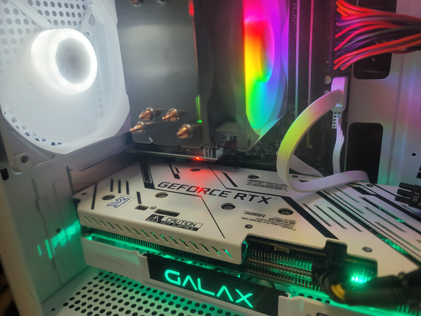 모든 게임 상옵이상 가능!(로아,배틀그라운드,디아4,오버워치,피파4,롤,