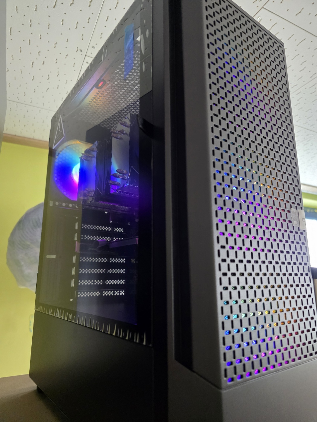 파이 노드용, 앱플레이어용, 서버용 등 컴퓨터 판매(32코어 64스레드)