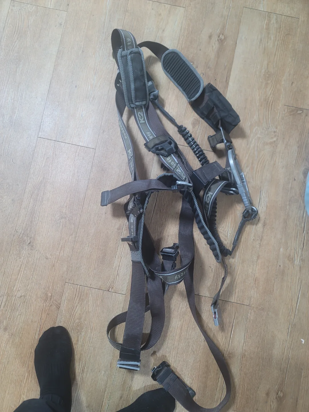 K2안전벨트 전체식 중고 3만 팝니다