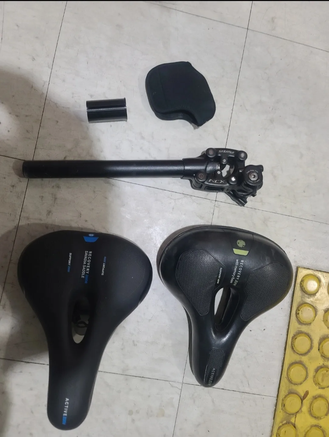 싯포스트+안장 팝니다