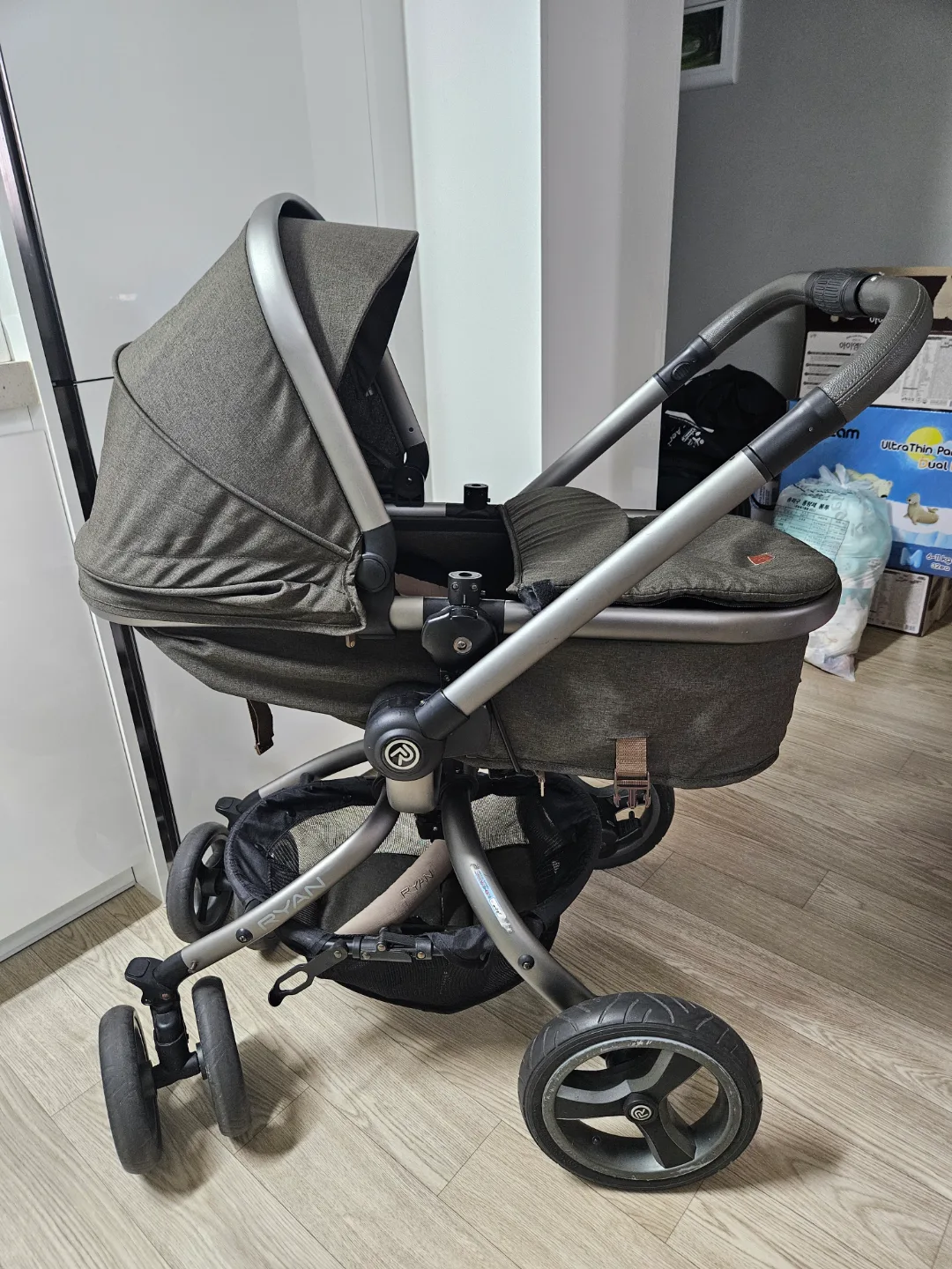 리안 스핀 유모차 나눔해요~