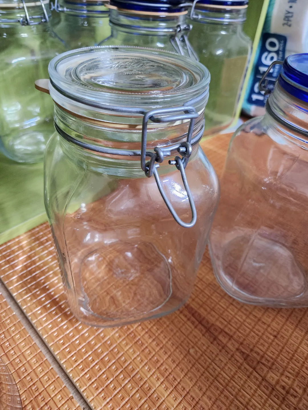 유리병 중고 판매 ( 잼, 술 담글때 가능한  밀폐 유리병) 1개