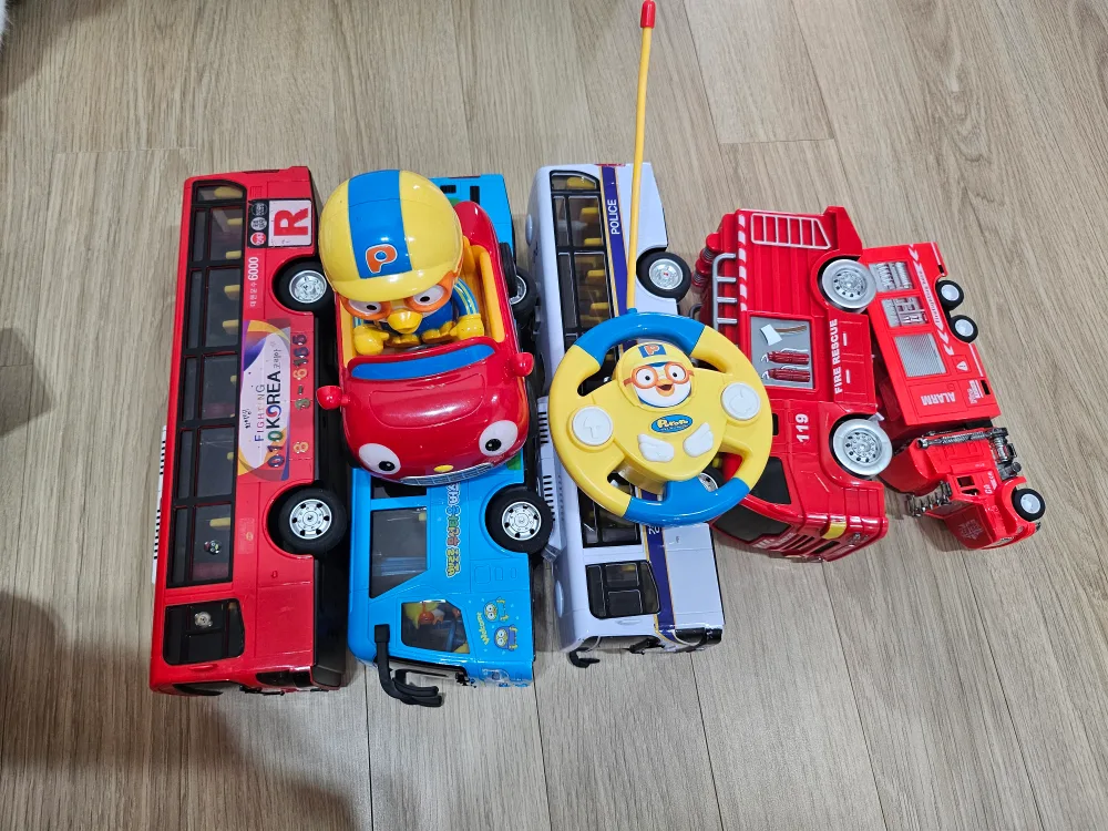 버스 뽀로로장난감🚕🚓🚒