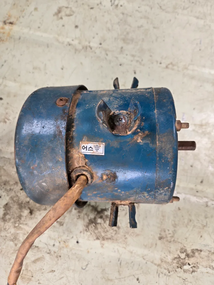 중고 모타 작동잘됨 사진3장