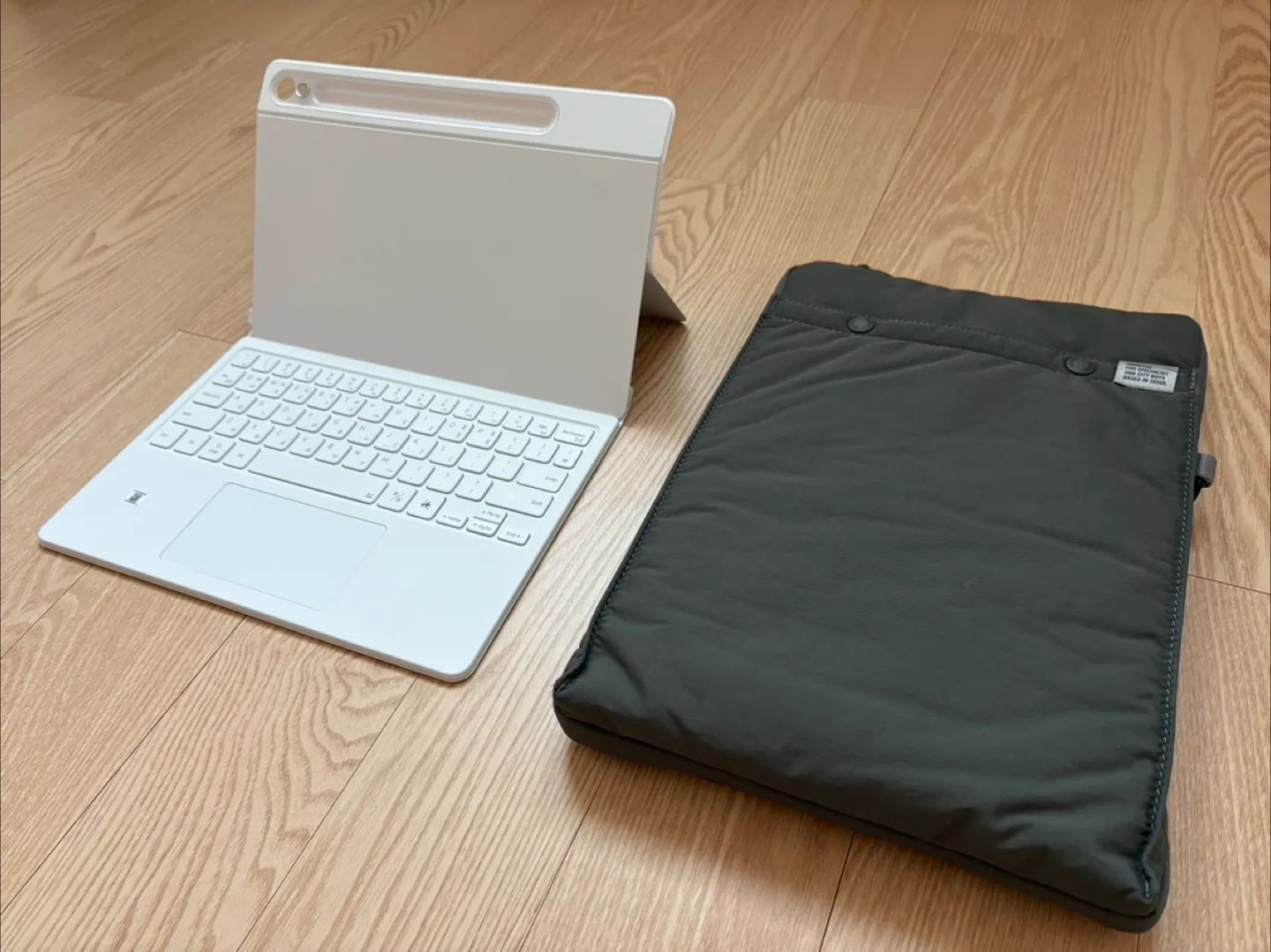 갤럭시 탭 AI 키보드 북커버