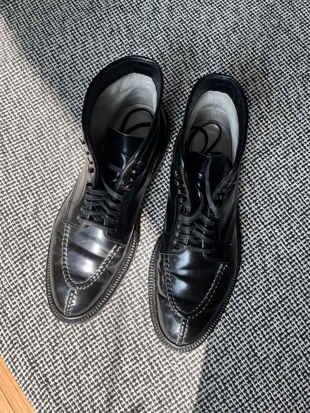 알든 코도반 블랙 탱커 부츠 A6902H - 8.5 E 사이즈 | 남성패션/잡화 | 당근 중고거래