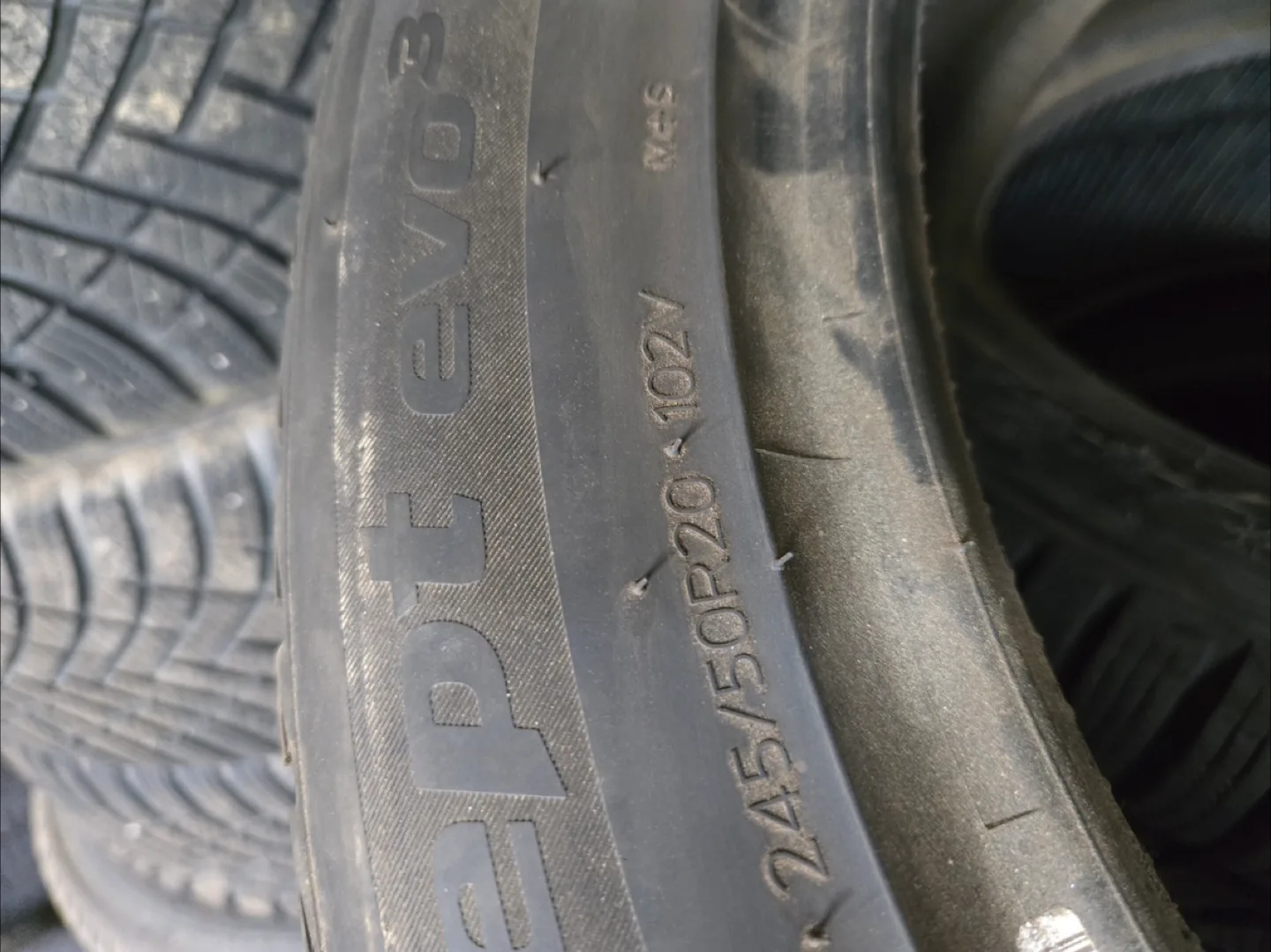 중고한국타이어 245/50R20 윈터타이어 20인치 팰리세이드