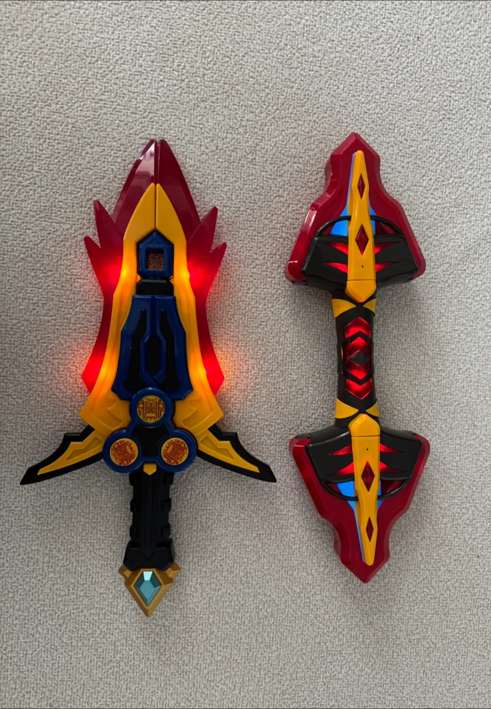 신비아파트 검 장난감