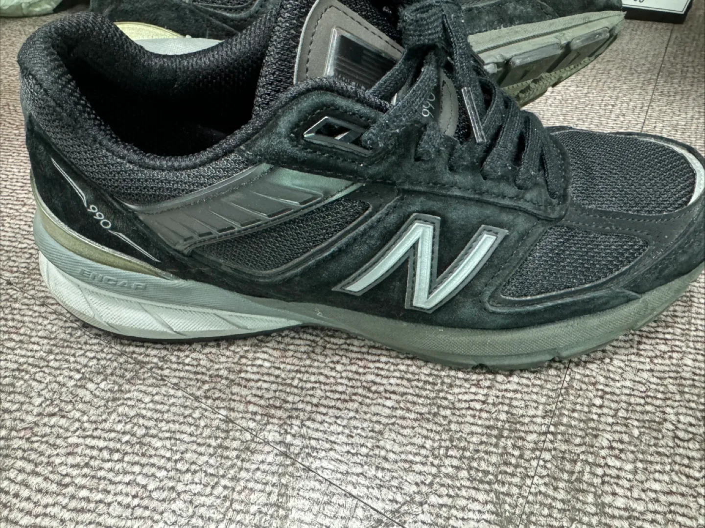 뉴발란스 M990BK5 블랙 260