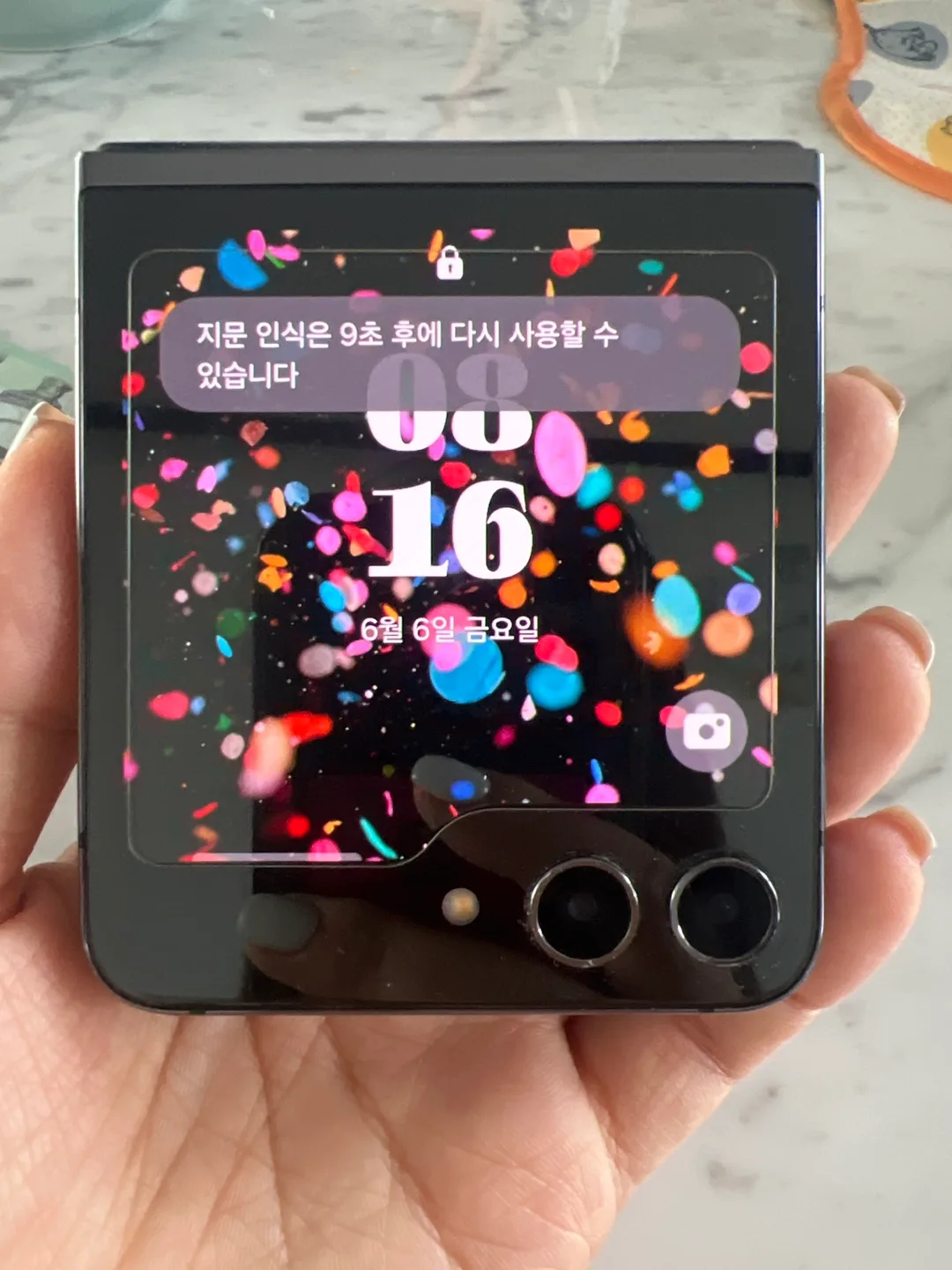 갤럭시 Z 플립 5 블랙 중고폰 258기가