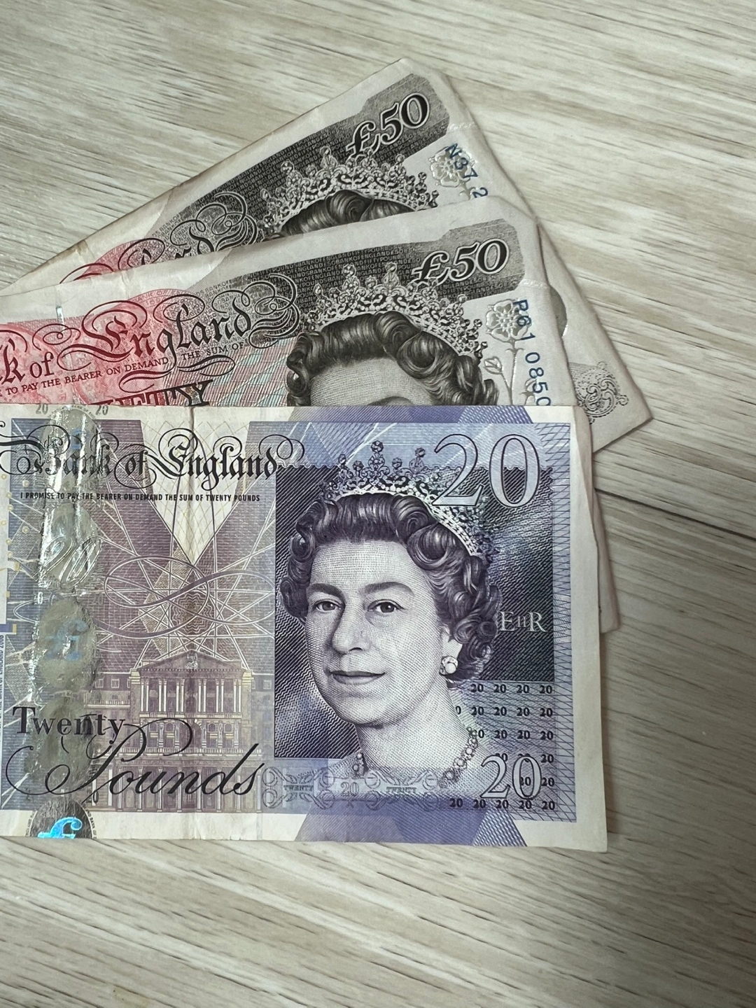 영국 지폐 120파운드 | 취미/게임/음반 | 당근 중고거래