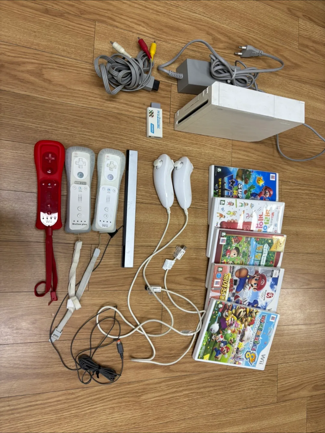 (중고) 닌텐도 Wii 게임기 세트