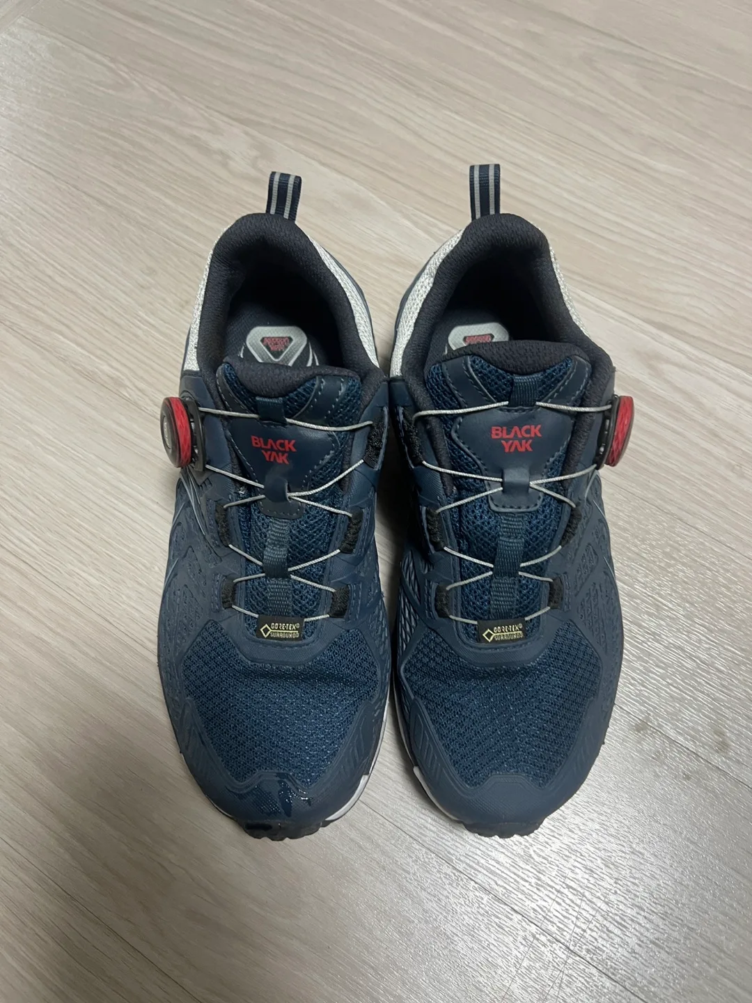 (중고)블랙야크 트레일 워킹화 255mm