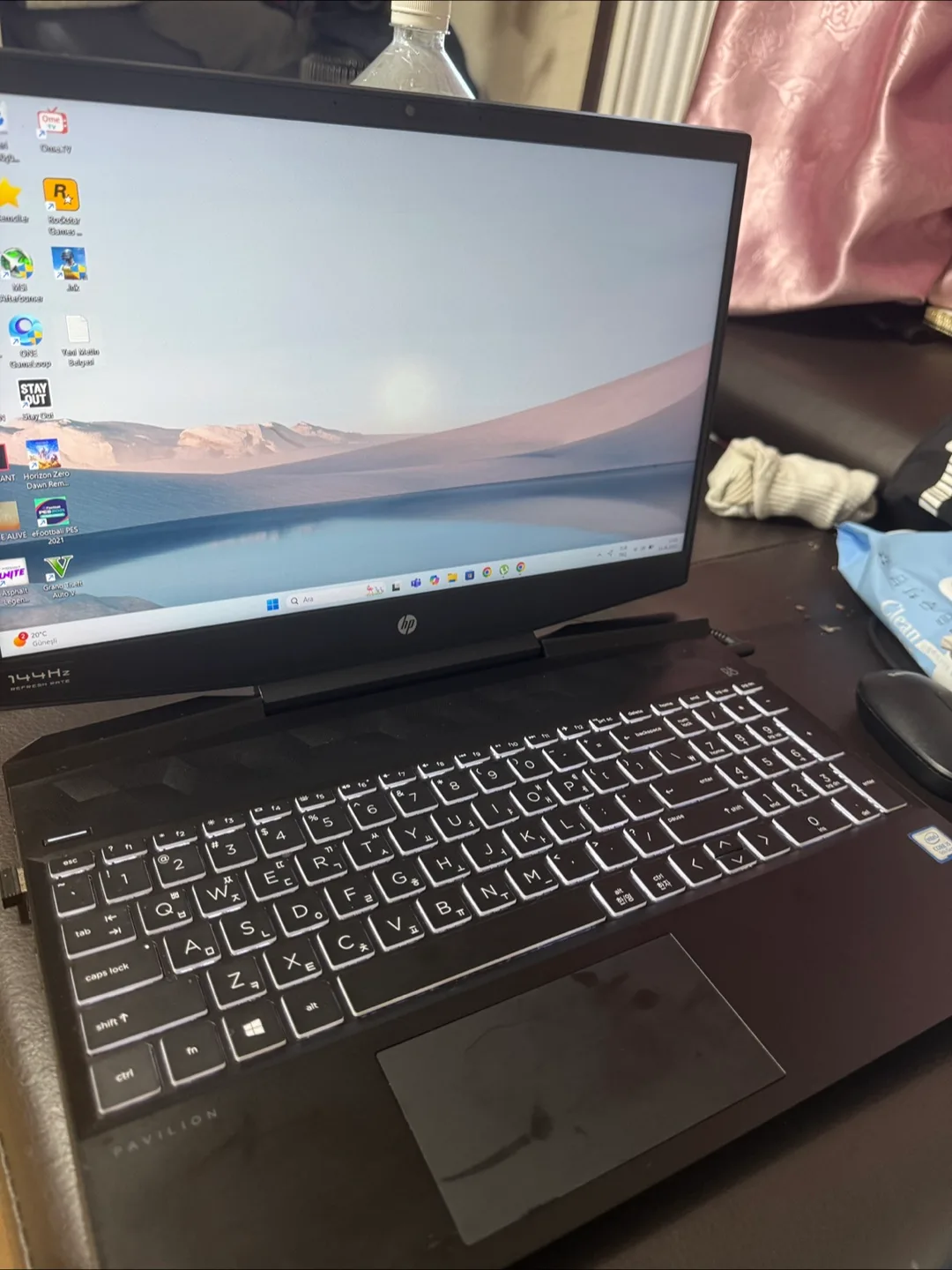 노트북 판매: HP 고성능 중고 노트북 (144Hz, Intel i5 9세대, GTX 1650, 16GB RAM)