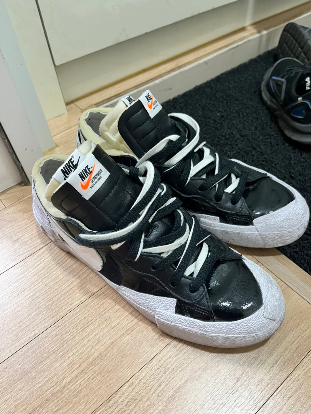 나이키 사카이 블레이저 로우 270 중고