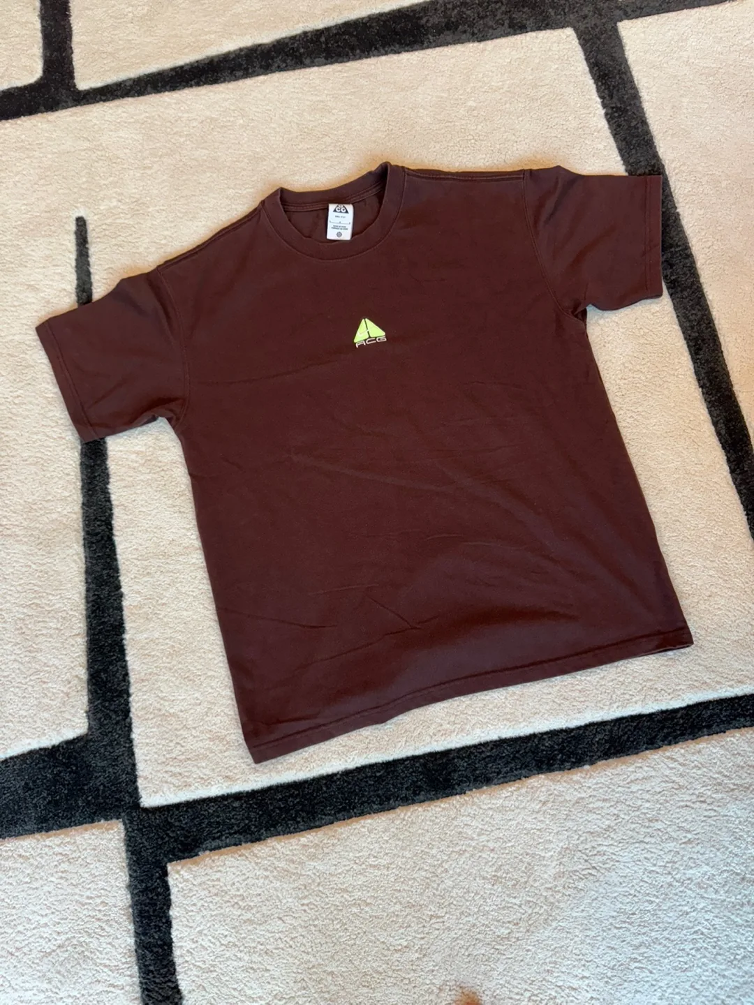 나이키 ACG 반팔 중고 L