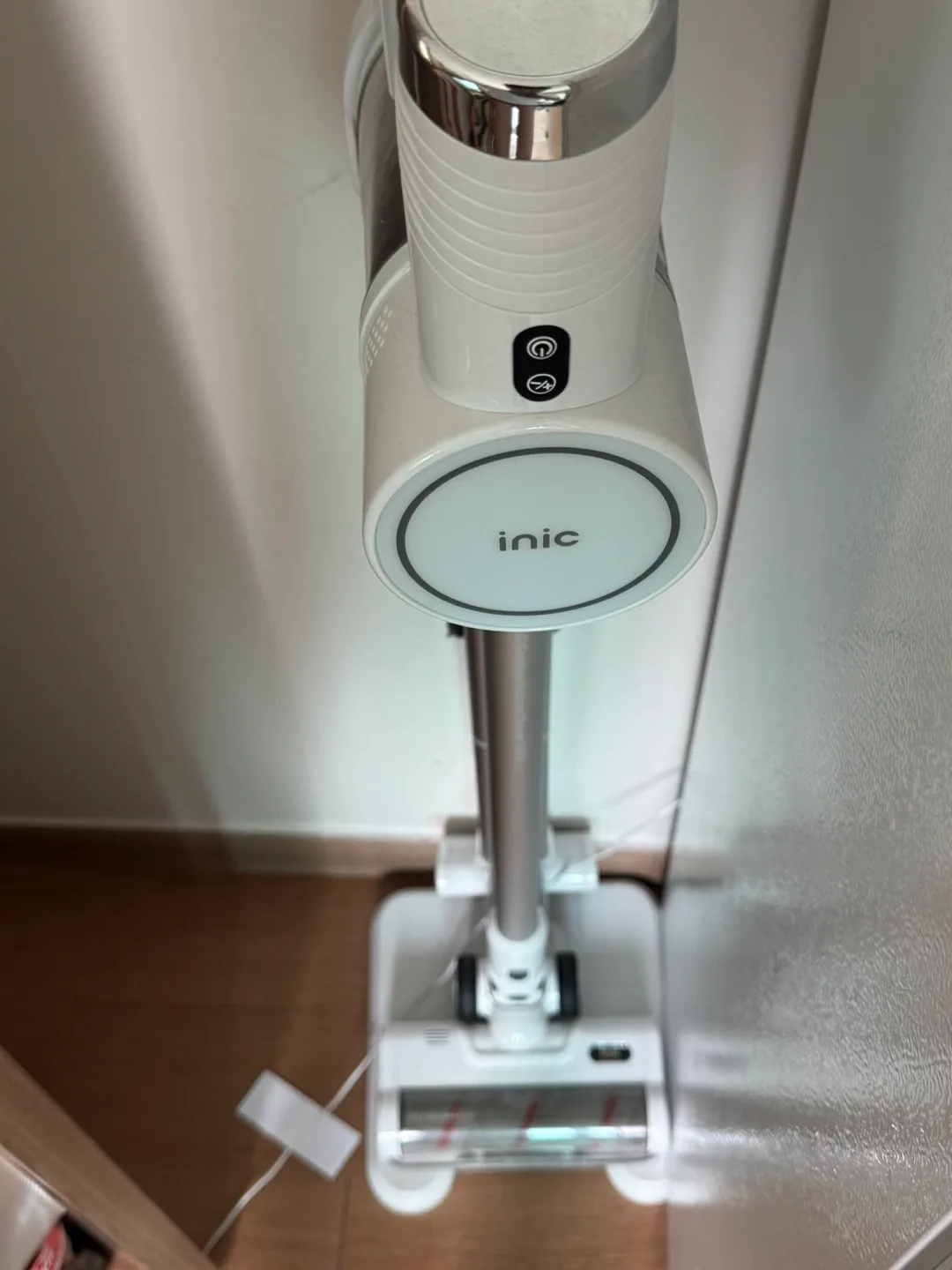 아이닉 무선청소기