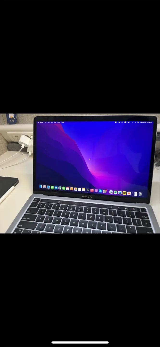 애플 맥북 프로(M1, 13인치, 8GB/256GB)