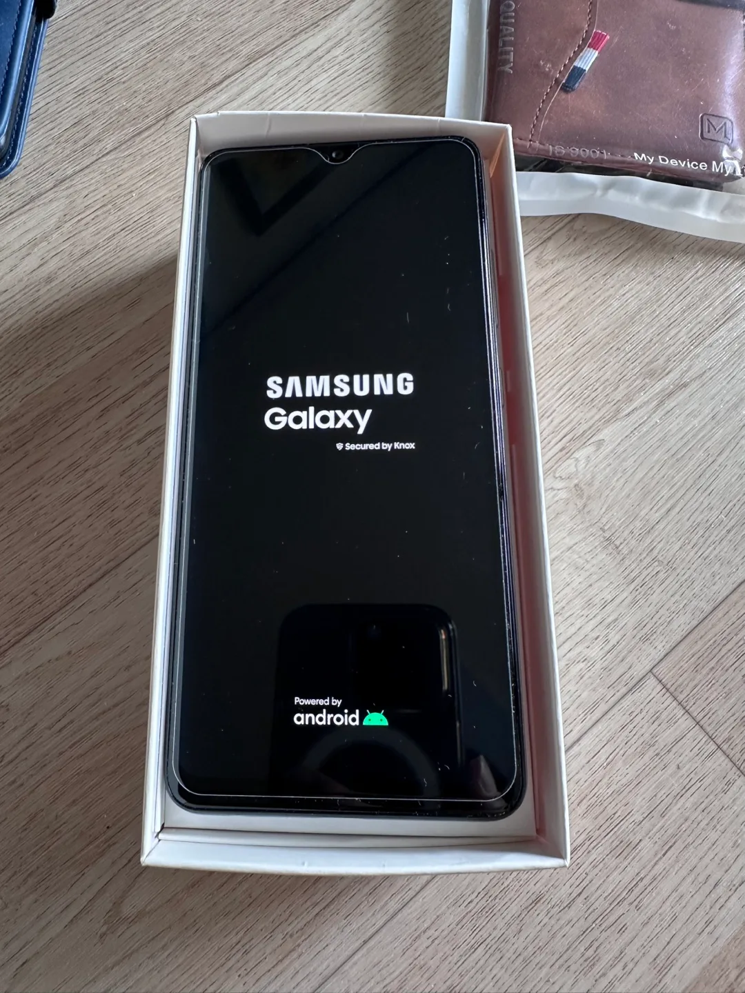 갤럭시 A32 화이트