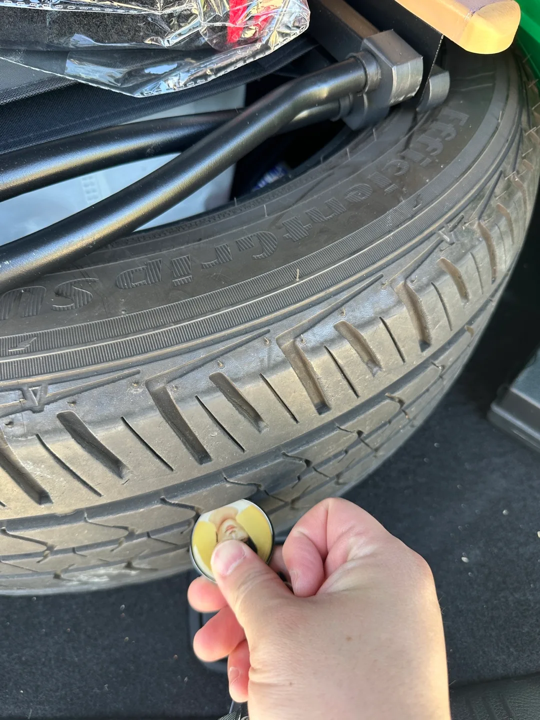 굿이어 타이어 중고 판매 225/60/17