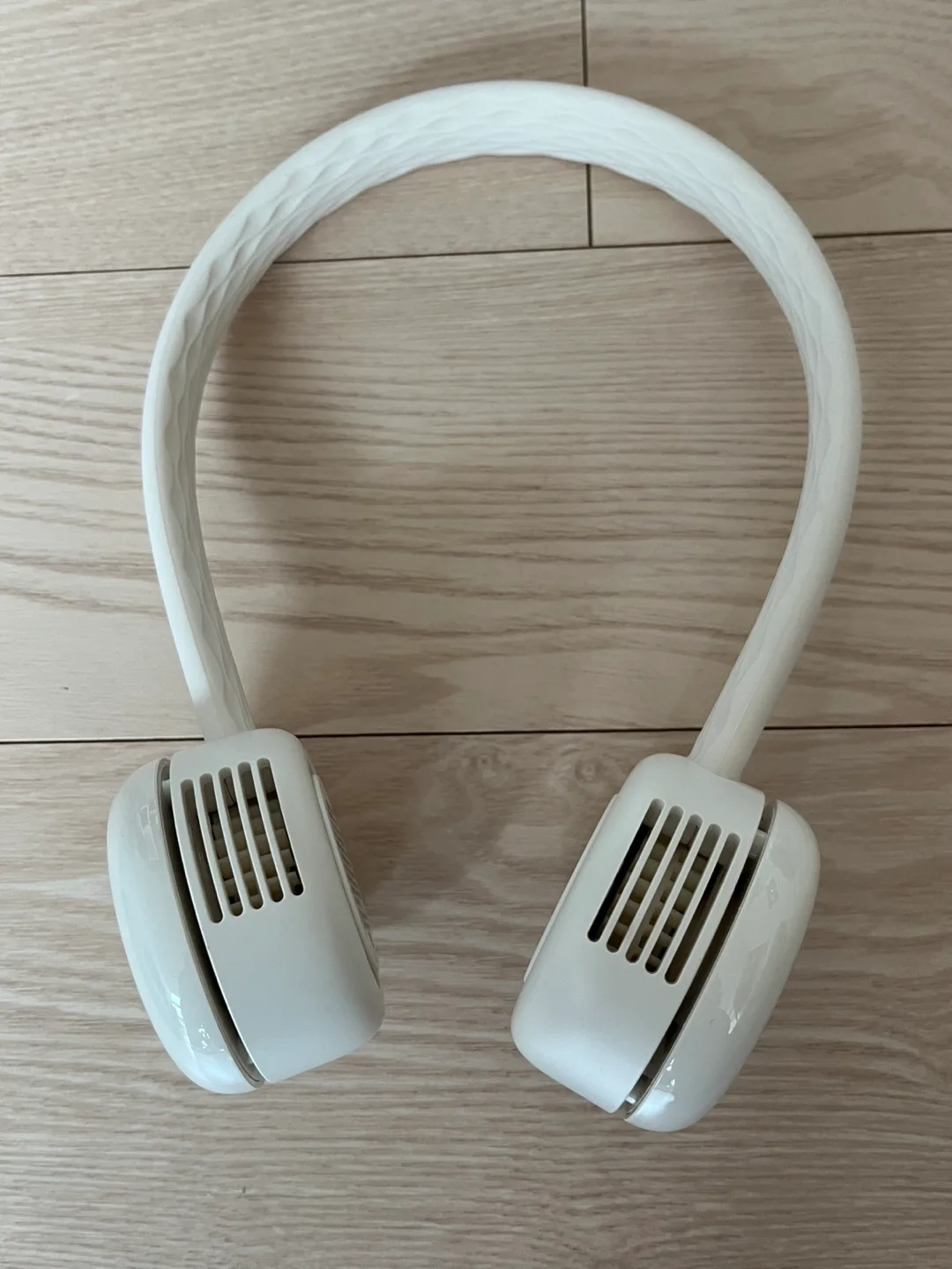 넥밴드 휴대용 선풍기 화이트