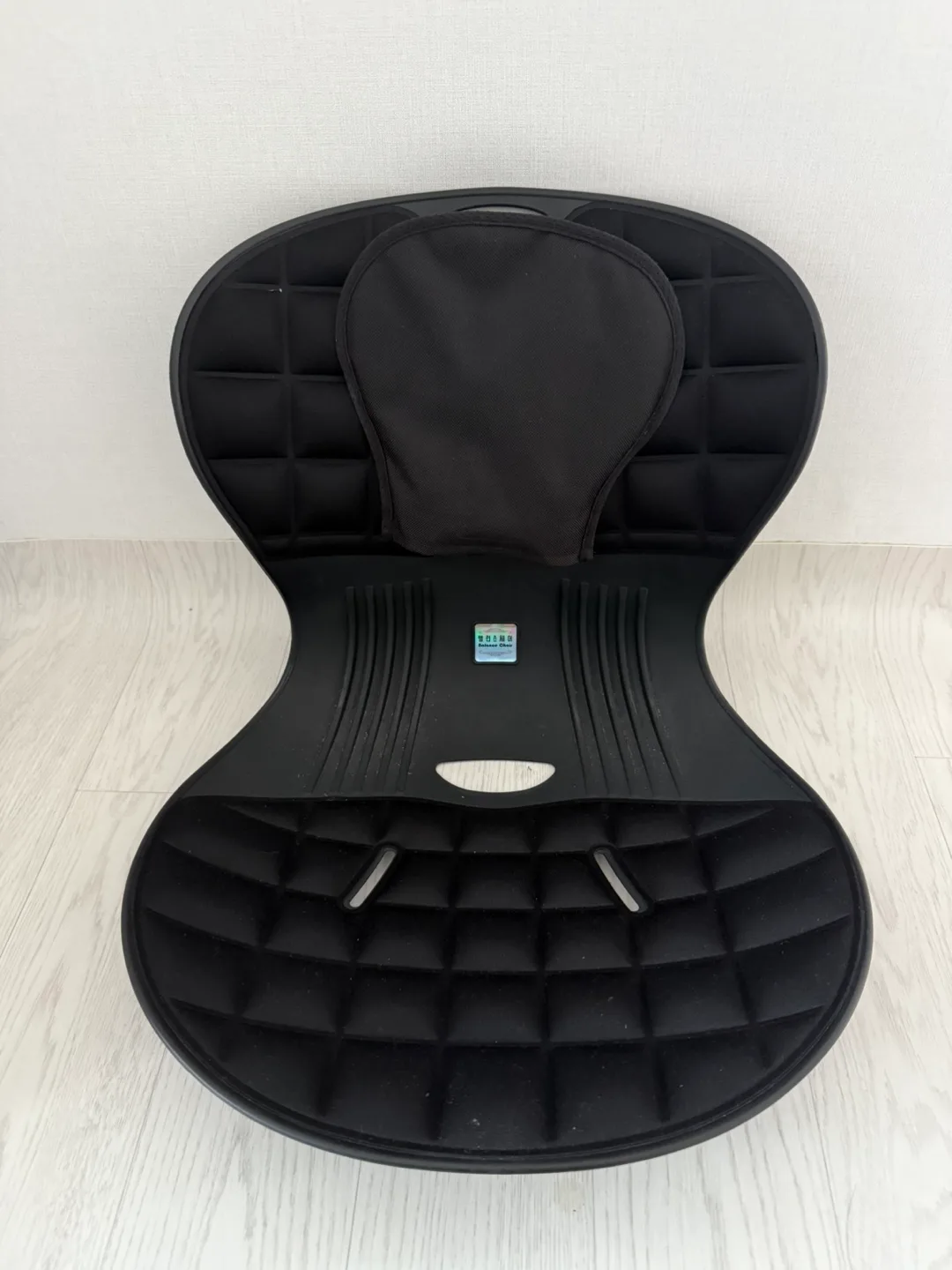 자세 교정 의자