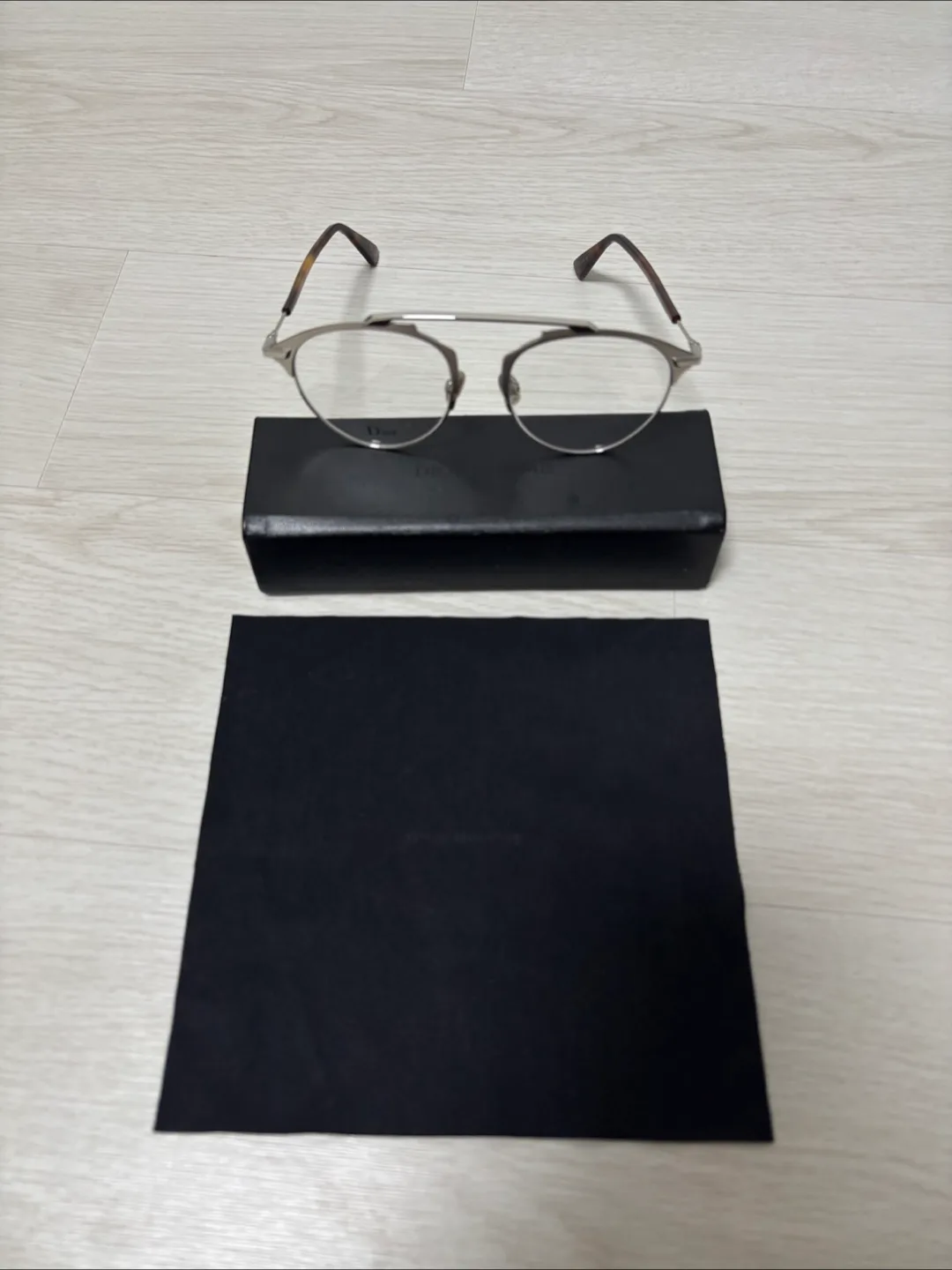 디올  실버 안경