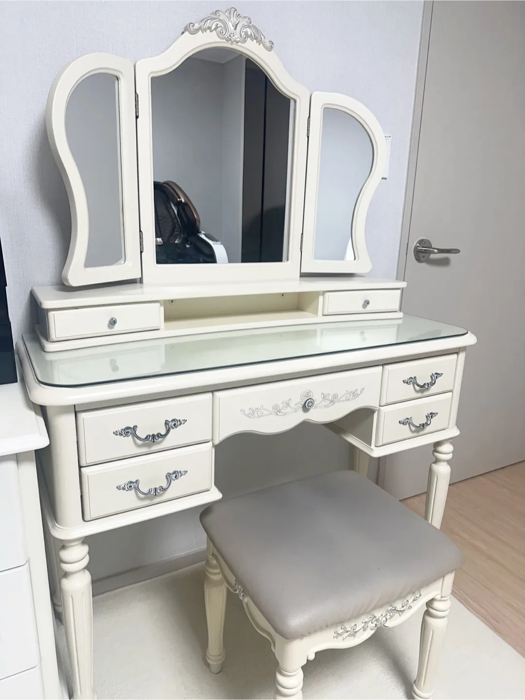 화이트 엔틱 원목 화장대