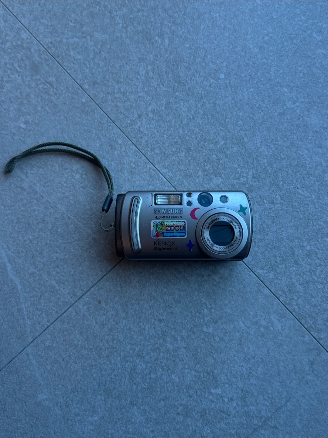 삼성 케녹스 Digimax V4 카메라 (빈티지 카메라)