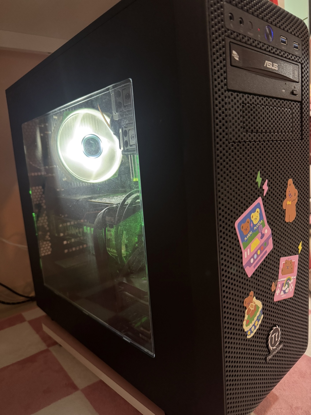 I7-7700K / 16G RAM / GTX1080 본체팝니다