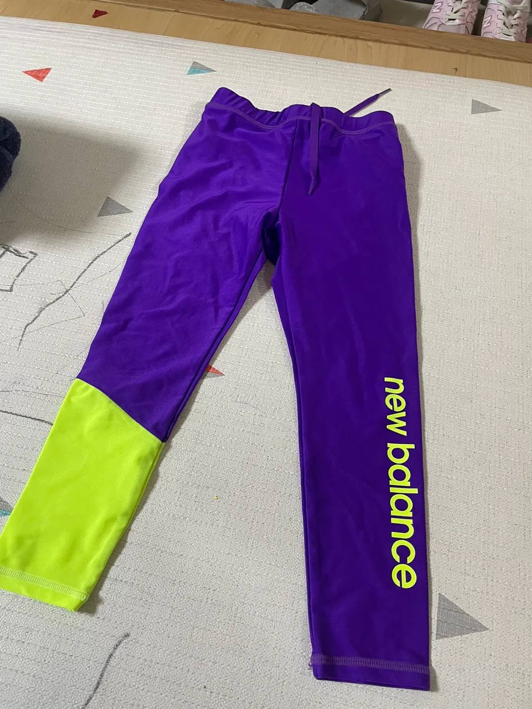 뉴발란스 아기 래쉬가드 110