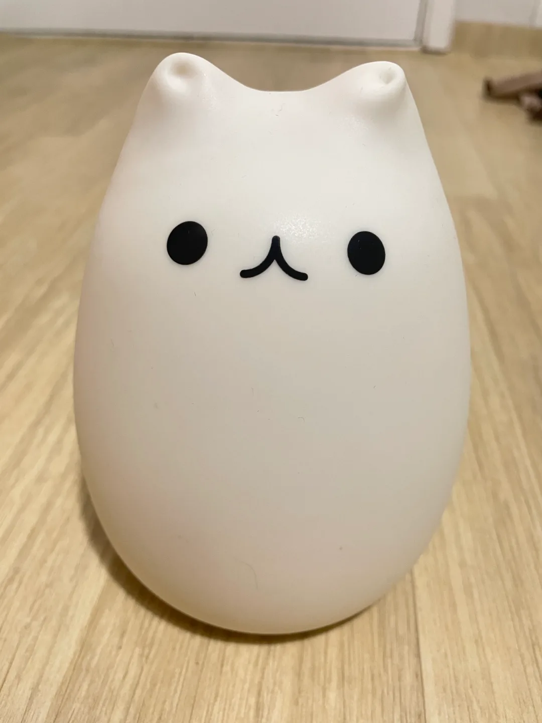 너무 귀여운 8가지 컬러 네온 무드등