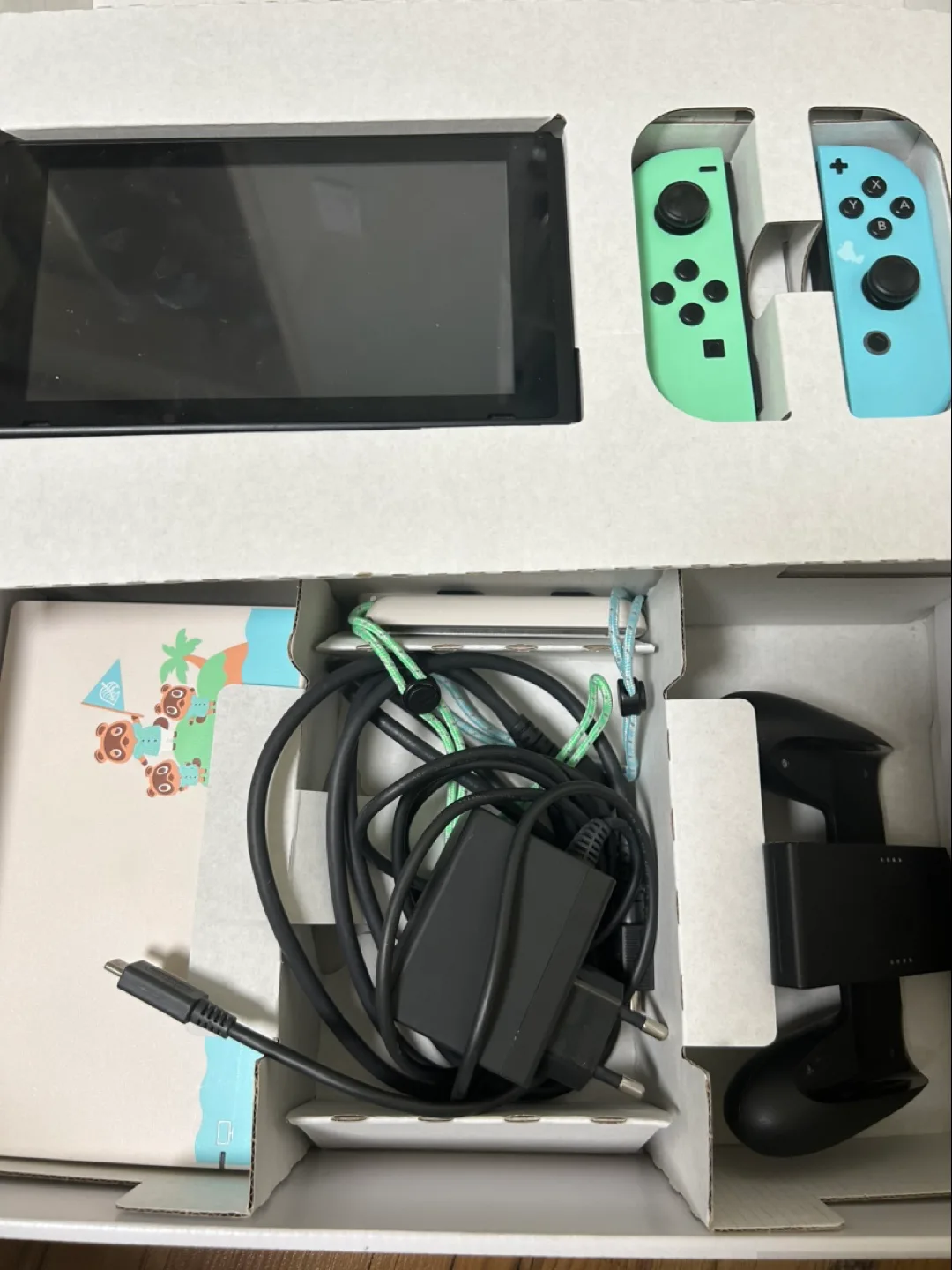 닌텐도 스위치 동물의 숲 에디션 중고