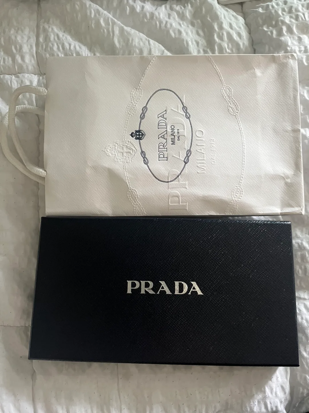 (새상품)프라다 블랙 사피아노 장지갑