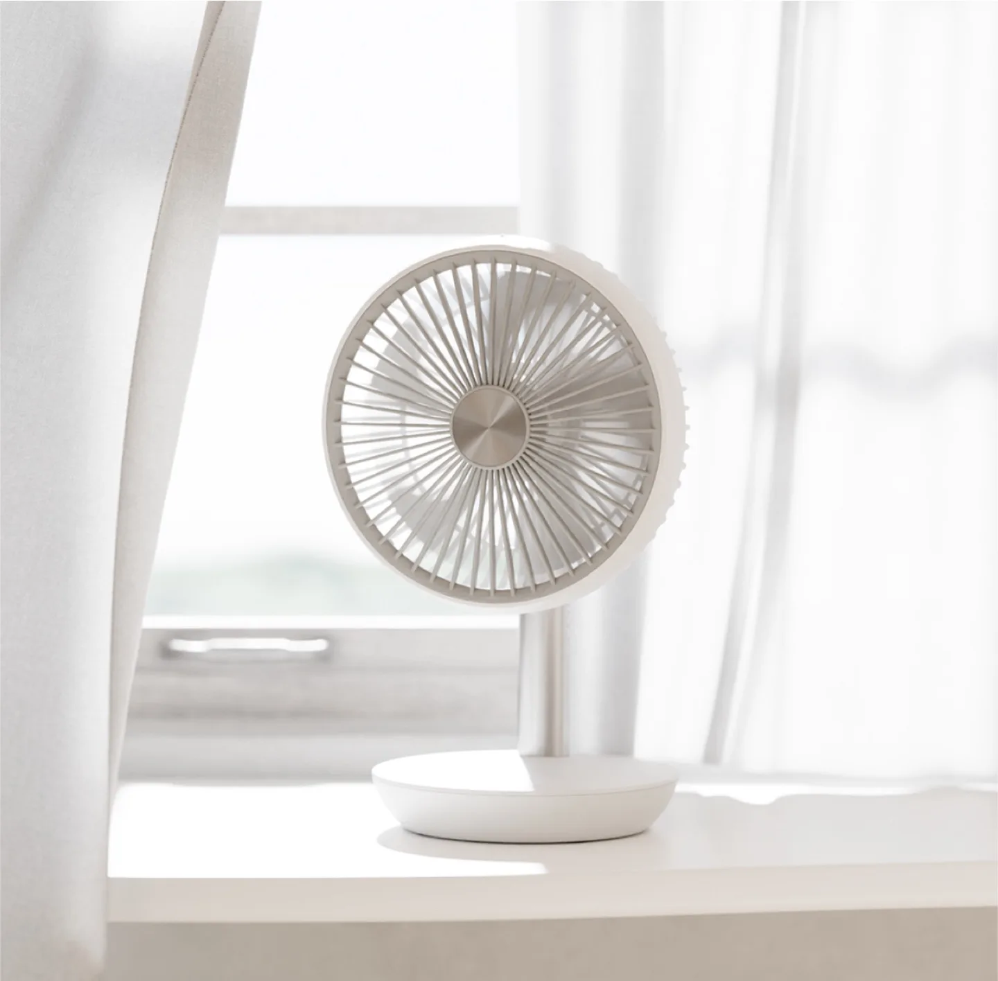 무선 회전 미니선풍기 (정가 3.5만원)