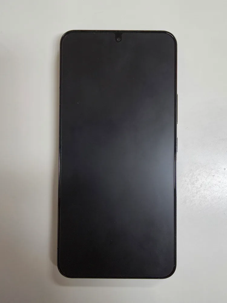 상태 좋은 갤럭시 S22 판매합니다~!