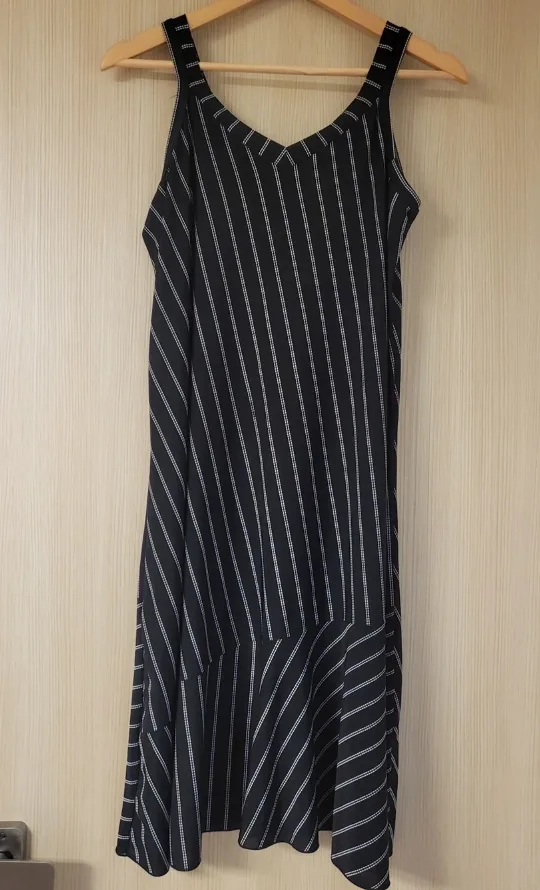 민소매 스트라이프 롱 원피스 새상품급 66