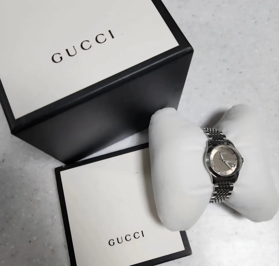 여자 구찌시계 정품 팔아요