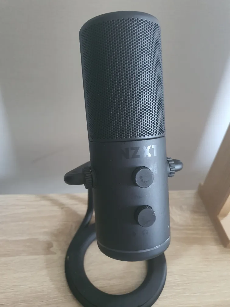 NZXT AP-WUMIC-B1 마이크 원가 11만원