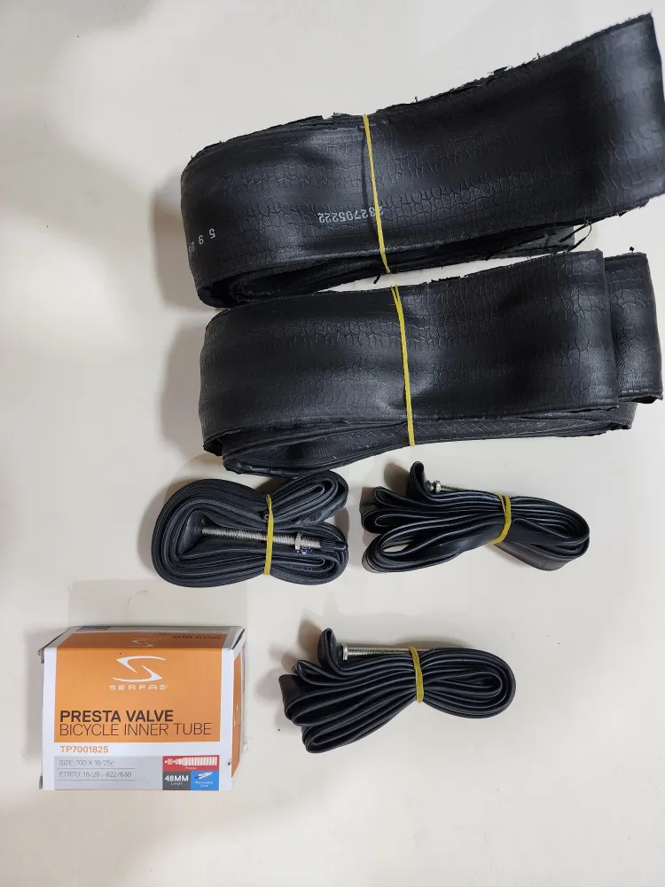 빅토리아 루비노 타이어/튜브 중고