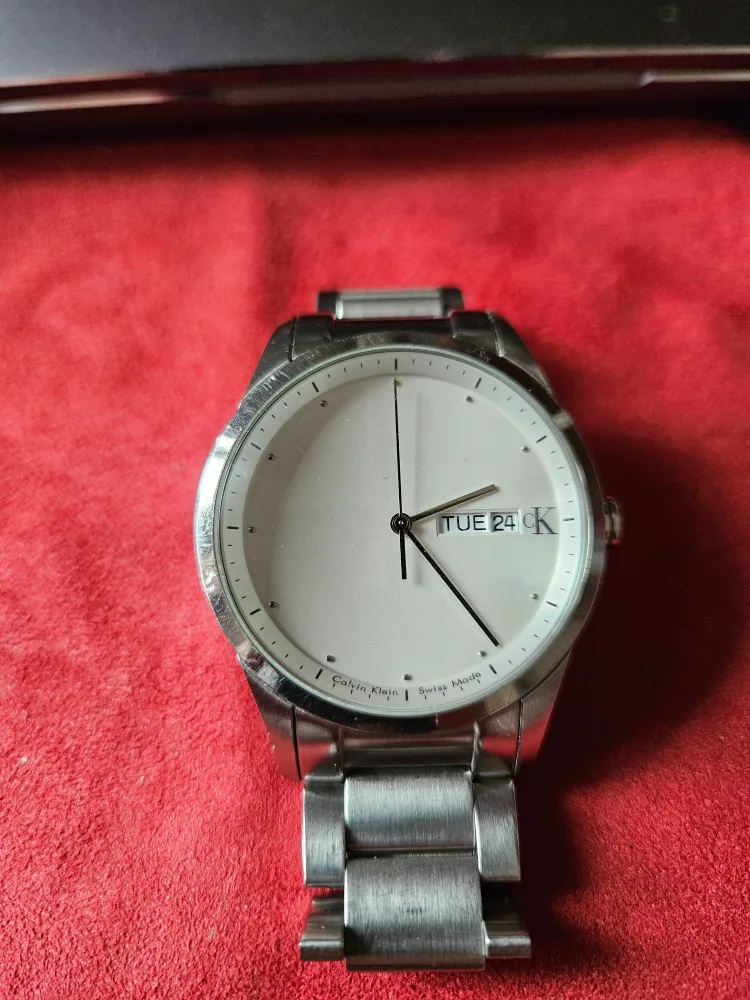 판/교 CK 캘빈클라인 스위스 시계 데이데이트 쿼츠 시계. 판매 교환 합니다