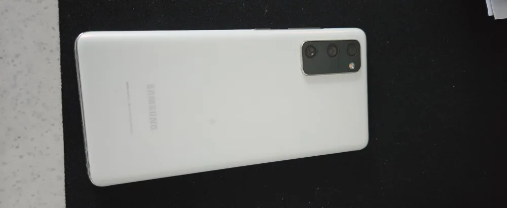 갤럭시 S20 FE 128GB 화이트 5G 중고폰팝니다.