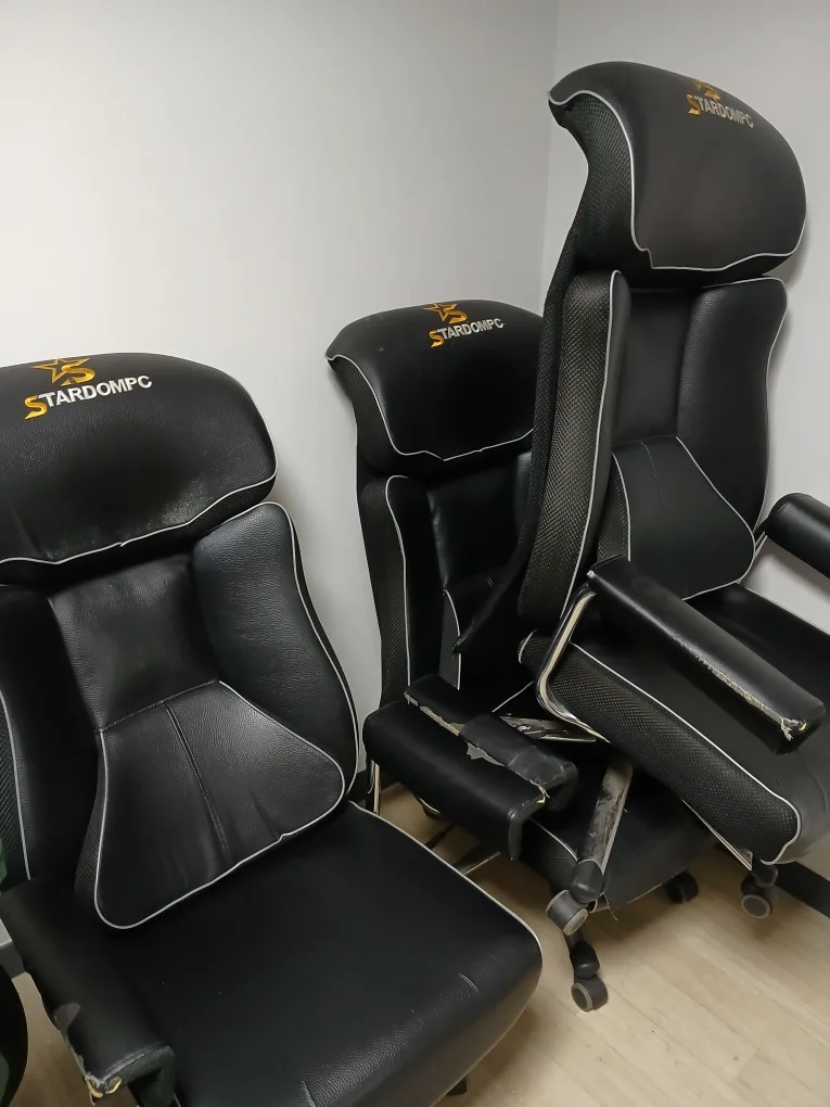 스타덤PC 게이밍 의자