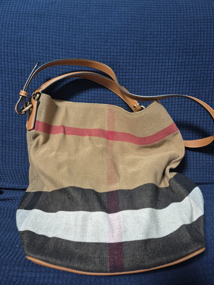 버버리 호보백 숄더백