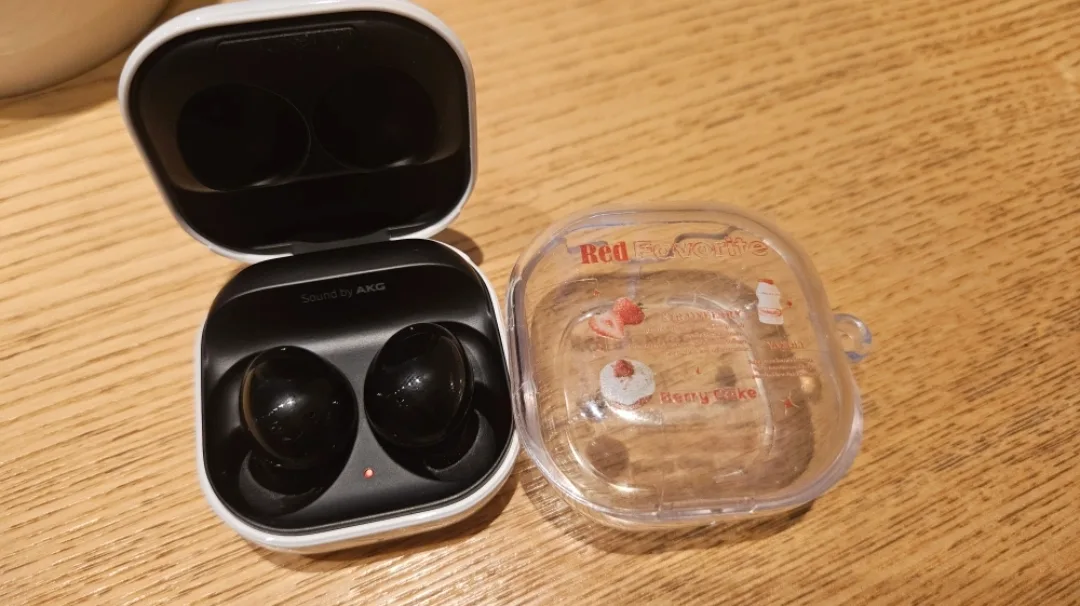 갤럭시 버즈2 블랙 2달 사용 급처