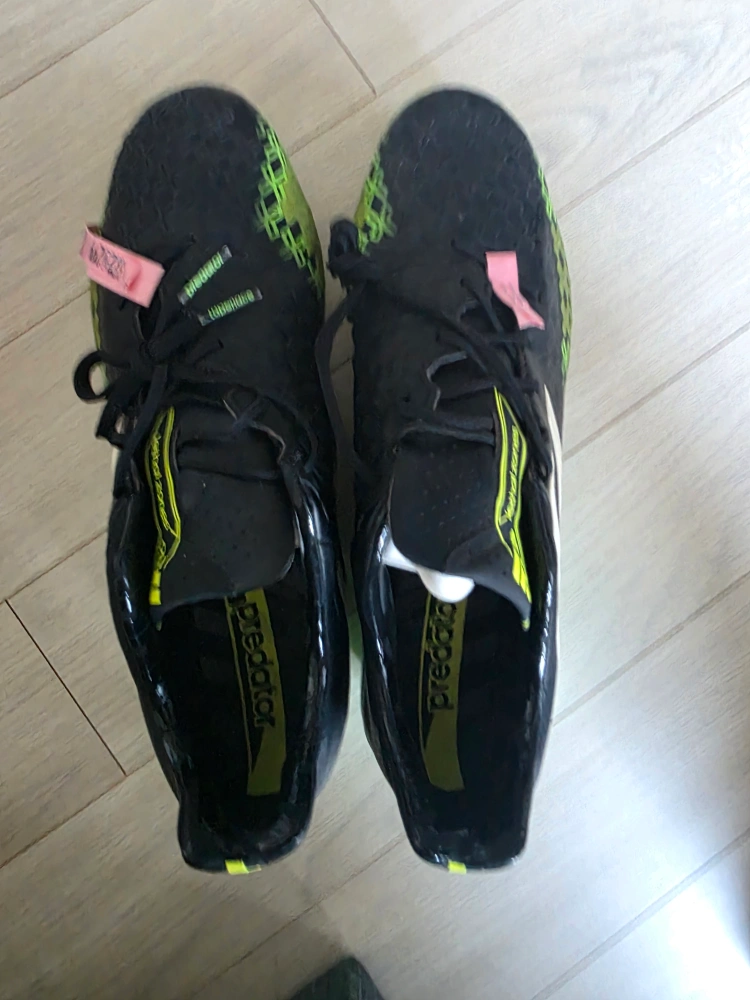아디다스 프레데터 축구화 280