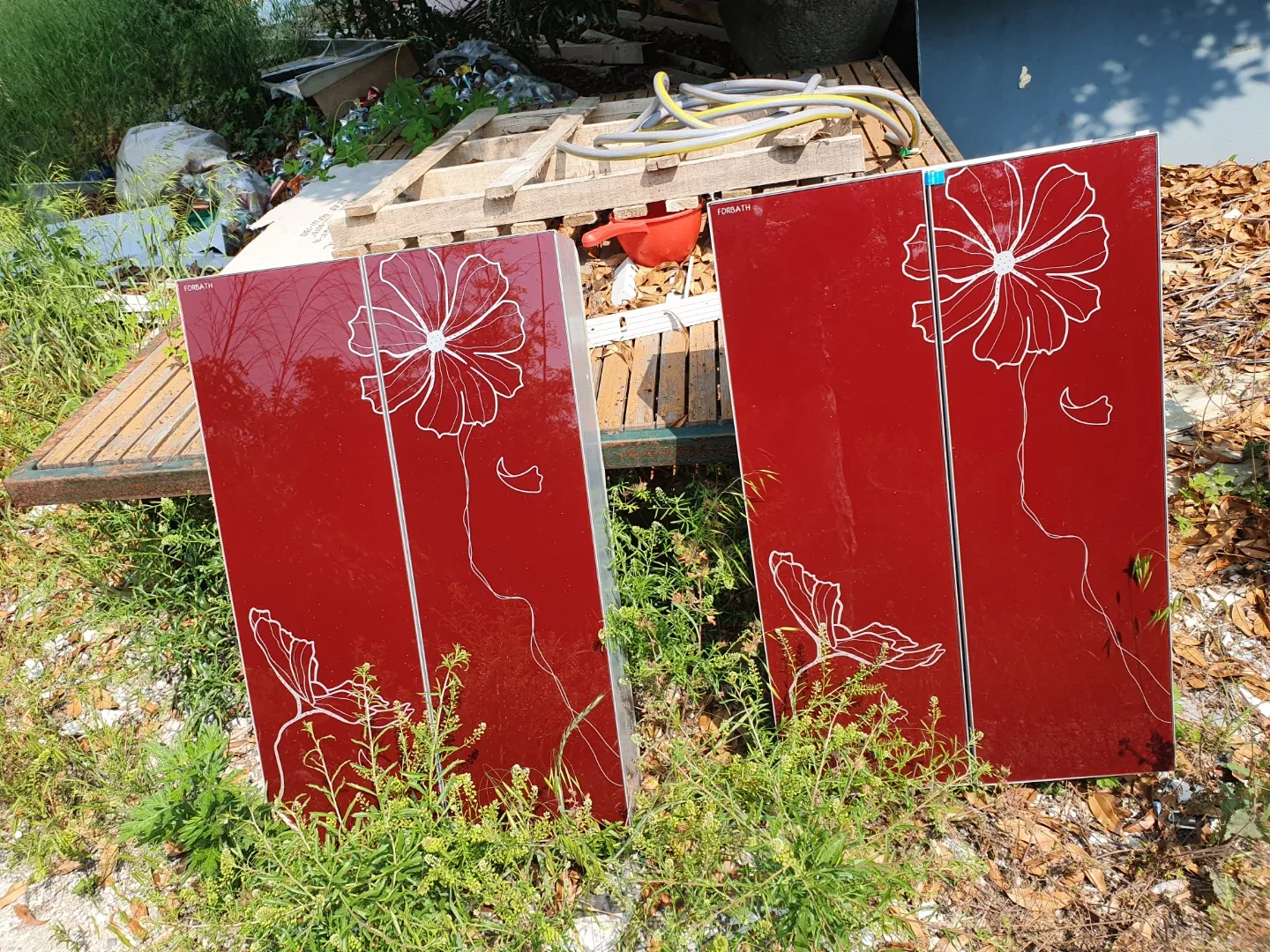 중고 FORBATH 꽃무늬 욕실장 2개